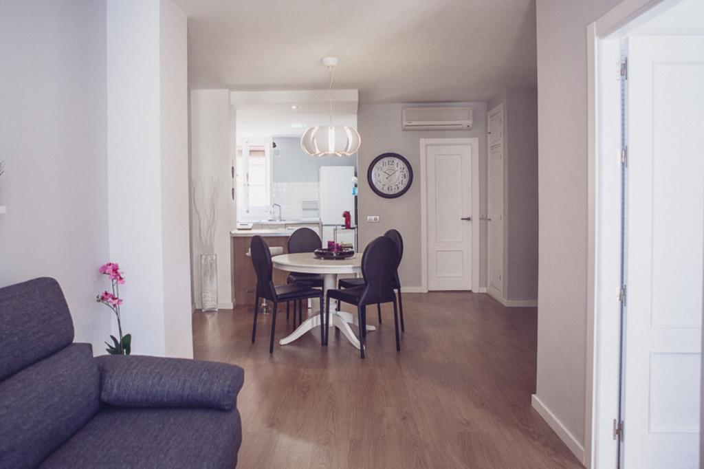 Livemalaga Thyssen Apartment ภายนอก รูปภาพ